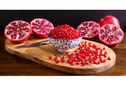 Cleaned Pomegranate / മാതളനാരങ്ങ - 300gm
